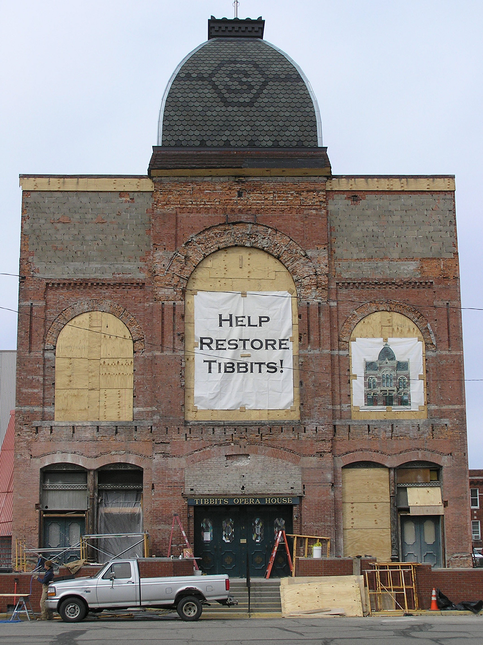 Tibbits Opera House Façade Reconstruction